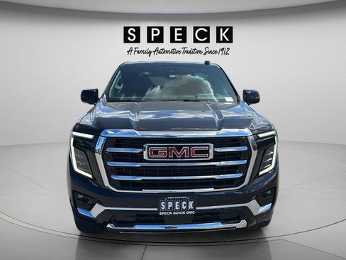 New 2026 GMC Yukon Elevation w/ Elevation Premium Package AWD/4WD image 8