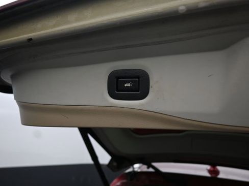 Used 2020 Nissan Rogue SL image 6