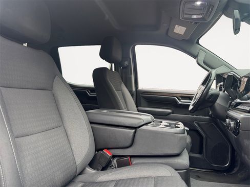 Used 2022 Chevrolet Silverado 1500 LT image 15