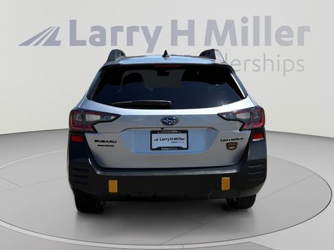 Certified 2025 Subaru Outback Wilderness AWD/4WD image 4