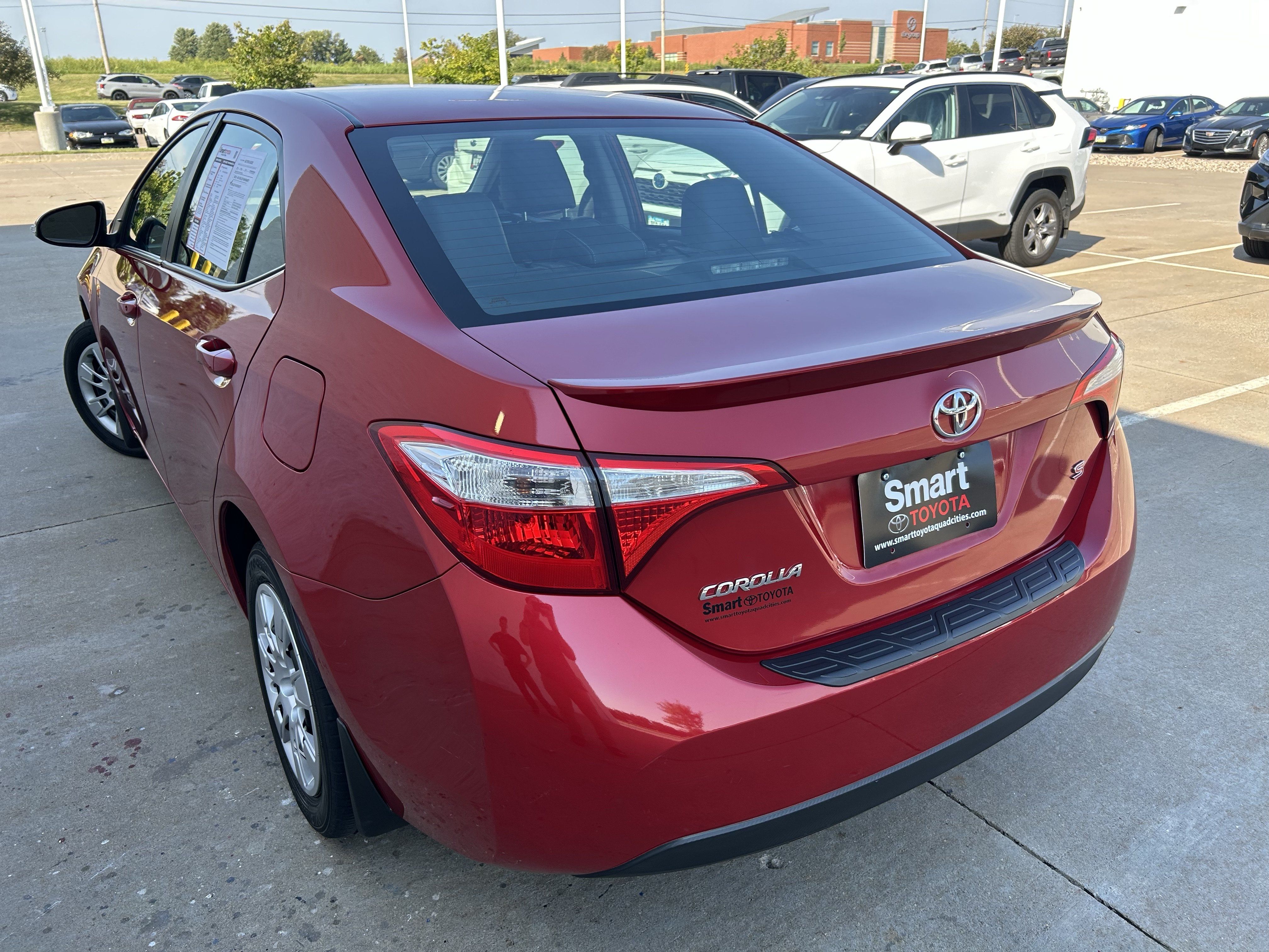 Used 2016 Toyota Corolla S FWD image 4