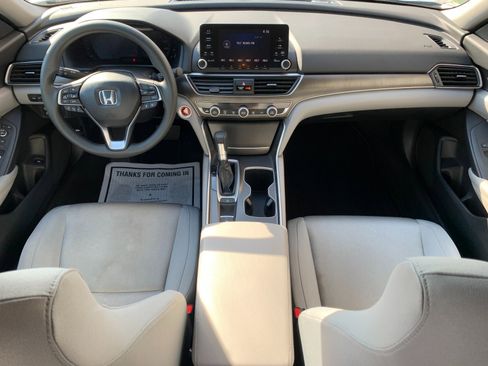 Used 2018 Honda Accord LX image 22