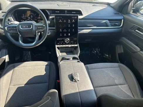 Used 2025 GMC Terrain Elevation AWD/4WD image 16