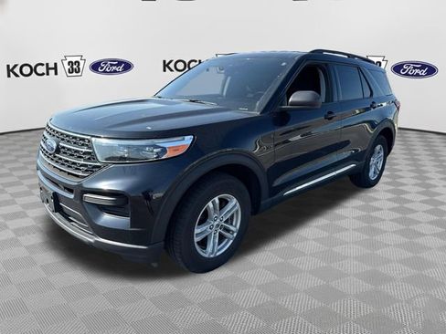 Used 2024 Ford Explorer XLT w/ Class IV Trailer Tow Package AWD/4WD image 3