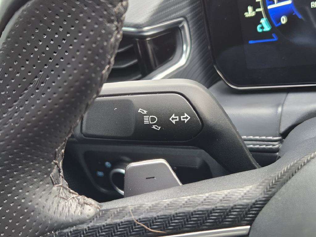 Used 2024 Ford Mustang GT Premium RWD image 28