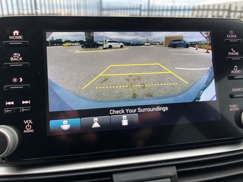 Used 2022 Honda Accord Sport image 24