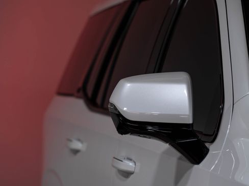 Used 2023 Cadillac Escalade V AWD/4WD image 47