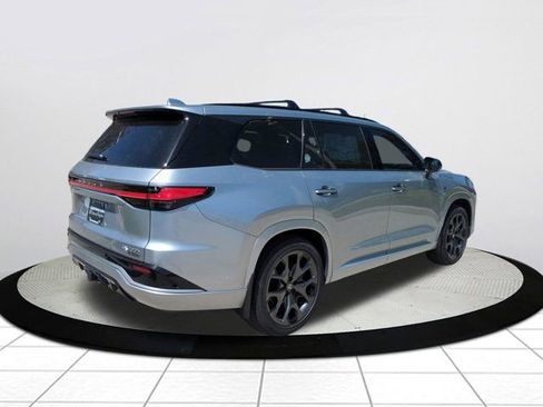 New 2026 Lexus TX 500h AWD image 4