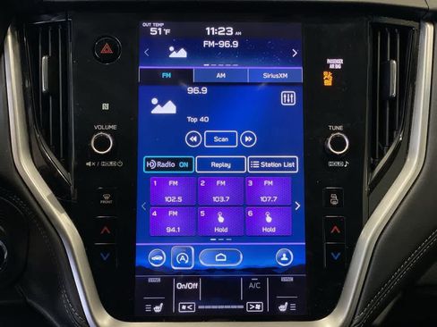 Used 2022 Subaru Outback Premium AWD/4WD image 19