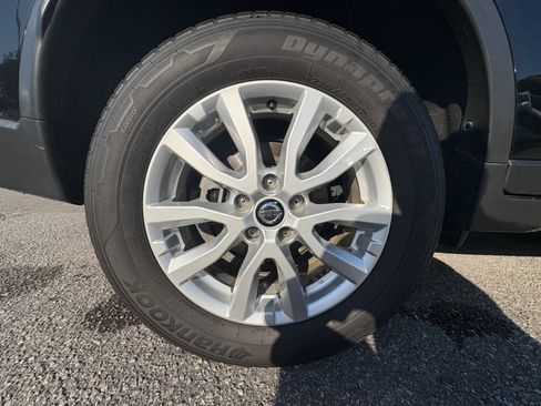 Used 2019 Nissan Rogue SV AWD/4WD image 27