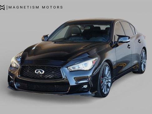 Used 2018 INFINITI Q50 Red Sport 400 w/ Sensory Package (Sport) image 6