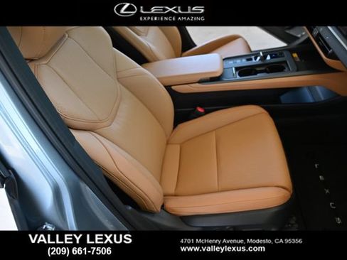 New 2026 Lexus ES 350e w/ Convenience Package FWD image 21