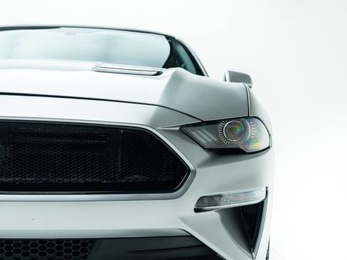 Used 2020 Ford Mustang GT Premium w/ Black Accent Package RWD image 7