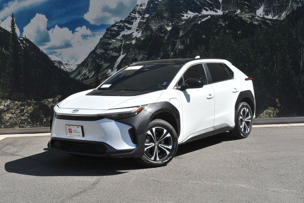 Certified 2024 Toyota bZ4X AWD w/ Weather Package image 6