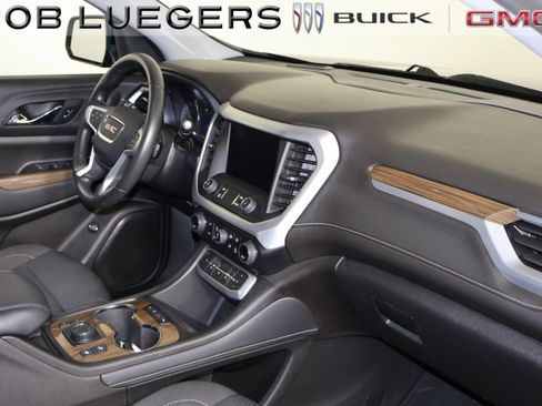 Certified 2023 GMC Acadia SLE w/ Driver Convenience Package image 21