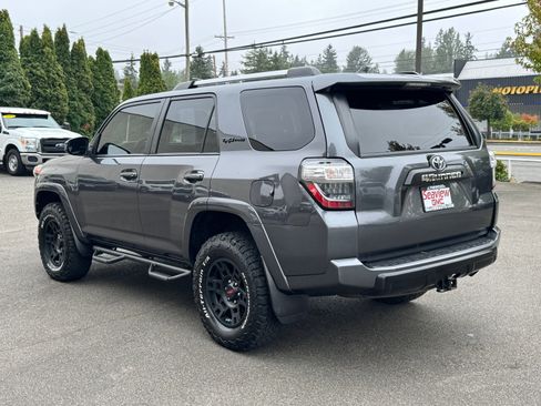Used 2016 Toyota 4Runner TRD Pro image 5