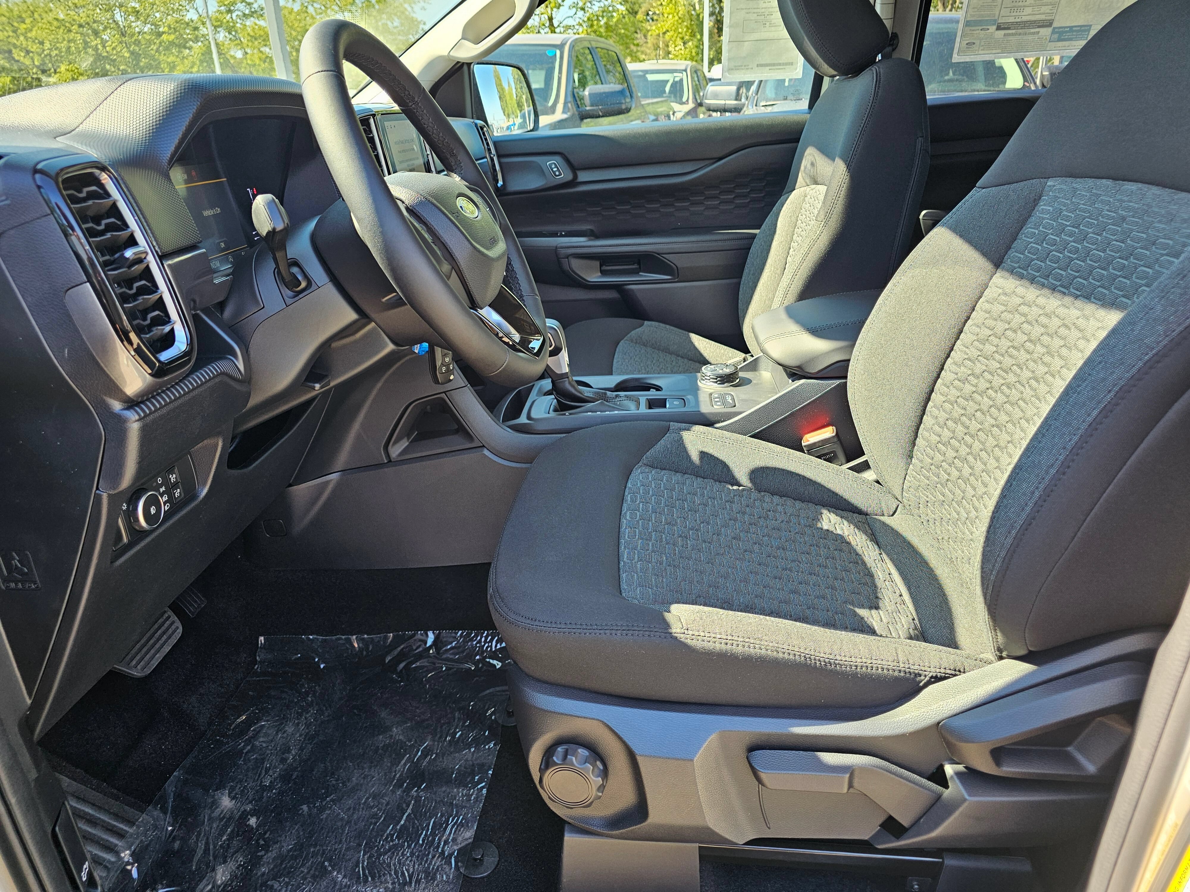 New 2026 Ford Ranger XLT w/ FX4 Off-Road Package AWD/4WD image 15