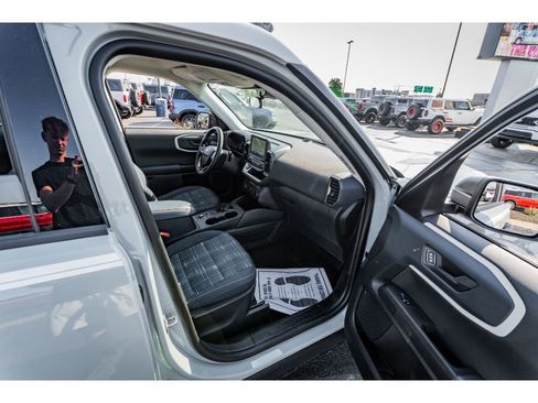 Used 2024 Ford Bronco Sport Heritage w/ Heritage Convenience Package image 21