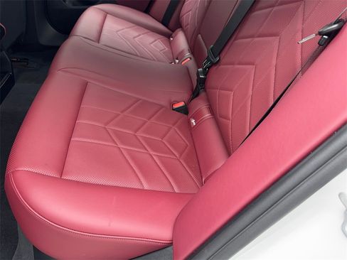 Used 2026 BMW 530i xDrive image 42