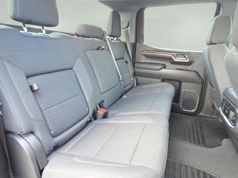 Used 2023 GMC Sierra 1500 Elevation image 21