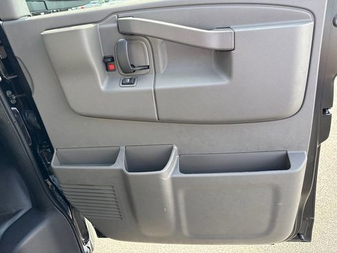 New 2026 GMC Savana 2500 w/ Driver Convenience Package image 24