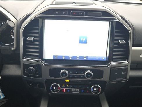 Used 2022 Ford F250 Lariat w/ Chrome Package AWD/4WD image 30