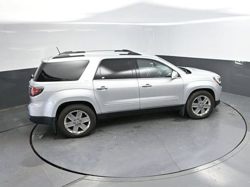 Used 2017 GMC Acadia Limited SLT AWD/4WD image 36