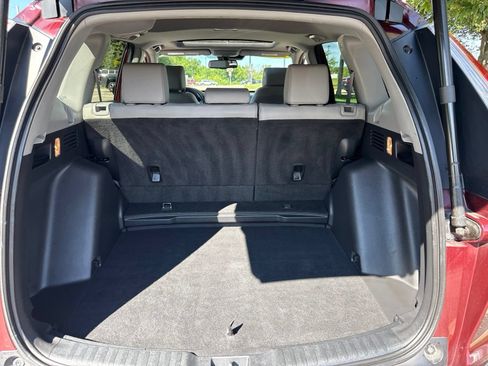 Used 2018 Honda CR-V EX-L image 10