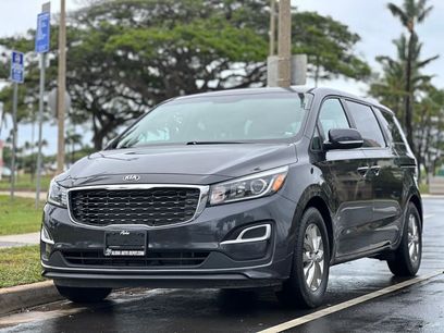 Used 2021 Kia Sedona LX
