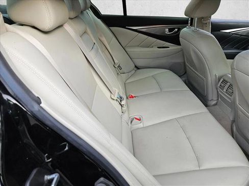 Used 2017 INFINITI Q50 3.0t Premium w/ 3.0T Premium Plus Package image 22