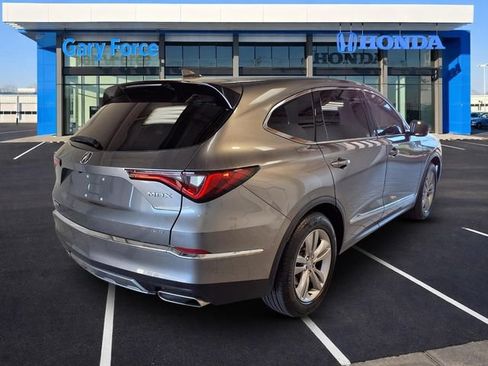 Used 2025 Acura MDX SH-AWD image 2