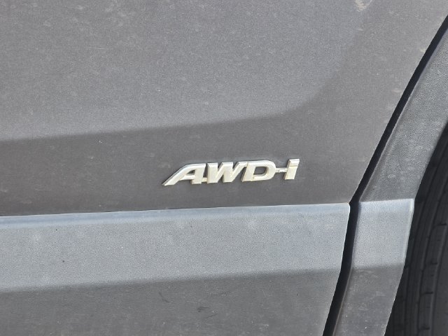 Used 2016 Toyota RAV4 XLE AWD/4WD image 10