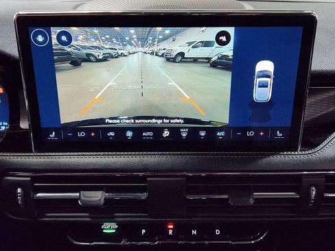 Used 2023 Lincoln Corsair Reserve image 35