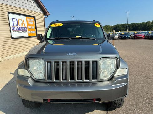 Used 2012 Jeep Liberty Sport w/ Popular Equipment Group AWD/4WD image 2