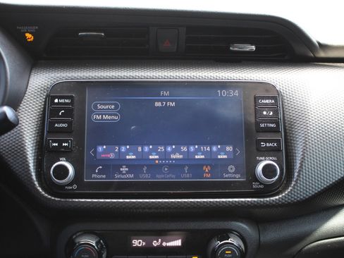 Used 2022 Nissan Kicks SV FWD image 29