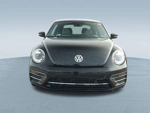 Used 2018 Volkswagen Beetle 2.0T Coast image 2