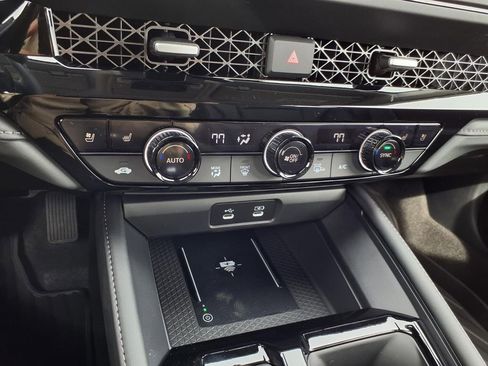 New 2026 Honda Accord Touring image 19