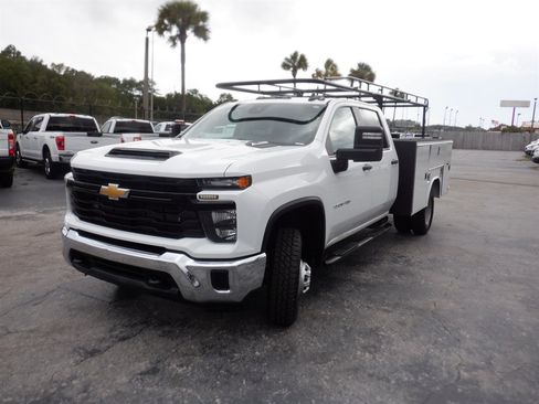 Used 2024 Chevrolet Silverado 3500 W/T w/ WT Convenience Package AWD/4WD image 24