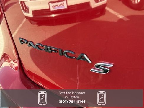 New 2026 Chrysler Pacifica Select w/ S Appearance Package image 11