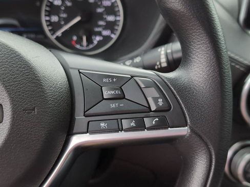 Used 2024 Nissan Sentra SV FWD image 26