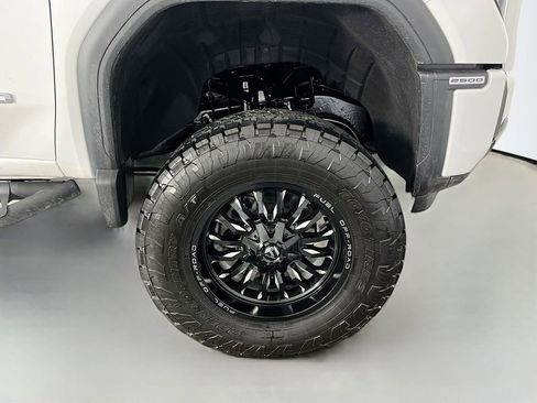 Used 2026 GMC Sierra 2500 AT4 AWD/4WD image 38
