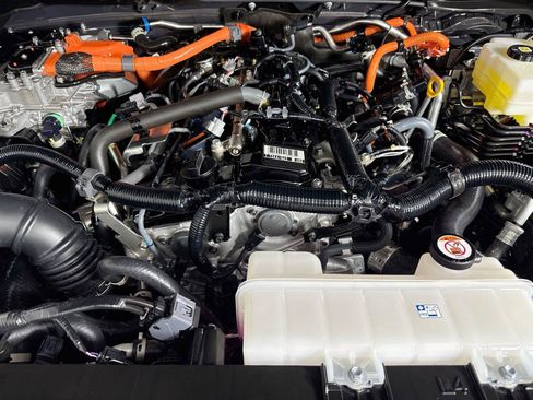 Certified 2026 Toyota 4Runner TRD Off-Road Premium w/ Tow Technology Package AWD/4WD image 45