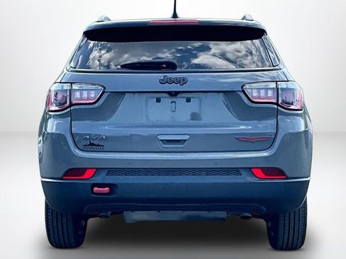 Used 2023 Jeep Compass Trailhawk AWD/4WD image 7