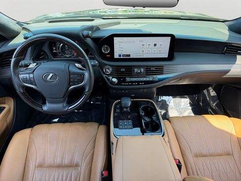 Certified 2023 Lexus LS 500 AWD w/ Luxury Package image 13