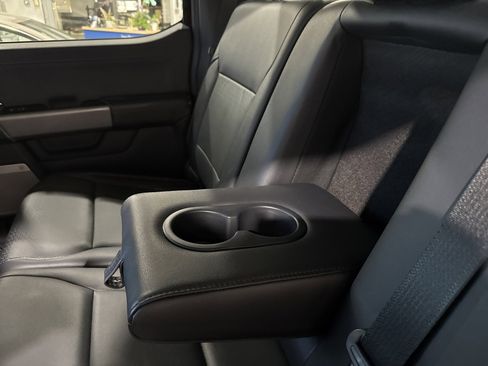 Used 2022 Ford F150 Lariat w/ Equipment Group 502A High image 13