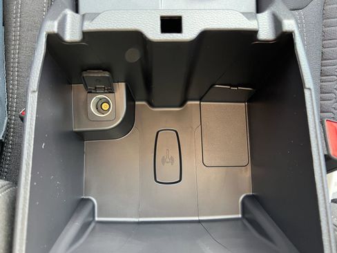 New 2025 Ford Ranger XLT w/ FX4 Off-Road Package image 34