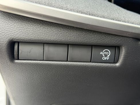 Used 2026 Nissan Kicks S FWD image 13
