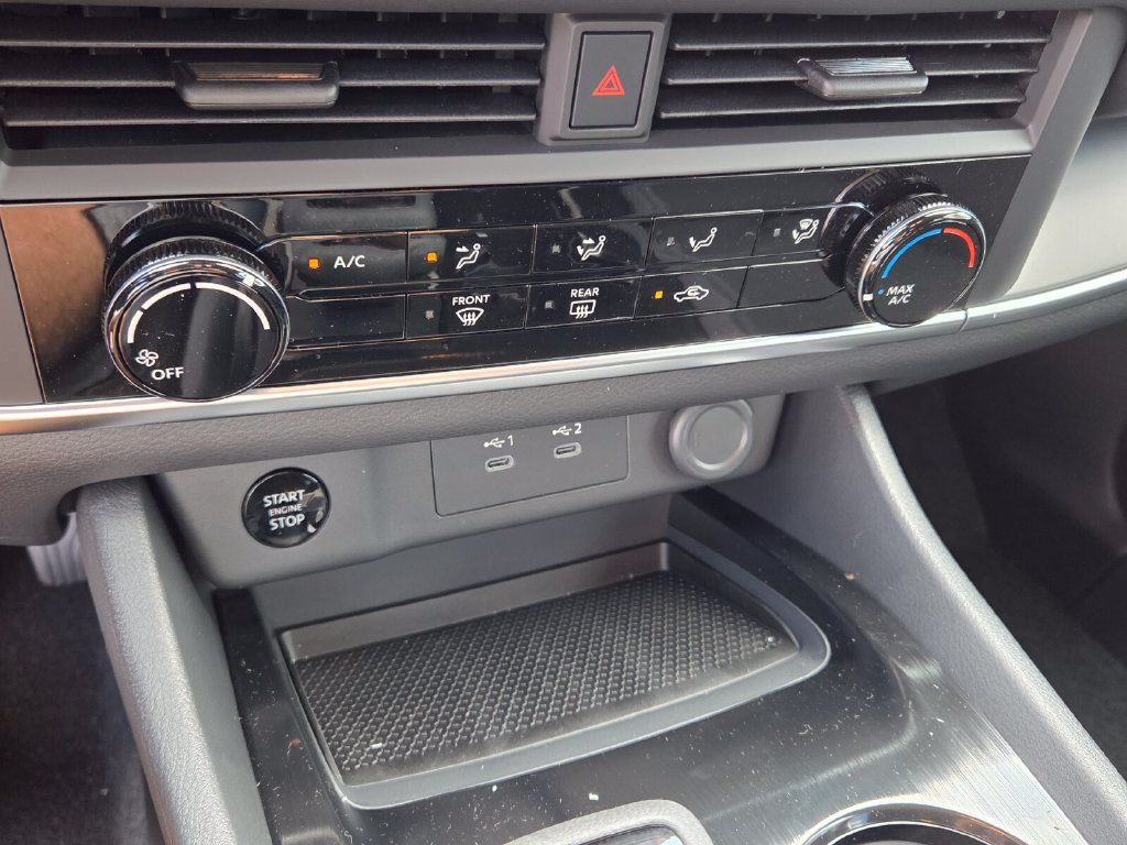 New 2027 Nissan Rogue S FWD image 18