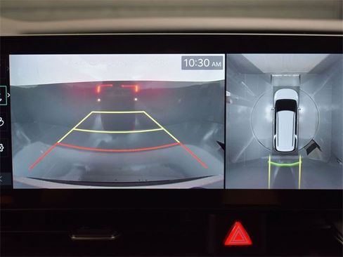 Certified 2025 Kia Carnival SX Prestige image 23