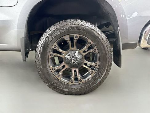 Used 2019 Chevrolet Silverado 1500 LT w/ All-Star Edition image 32